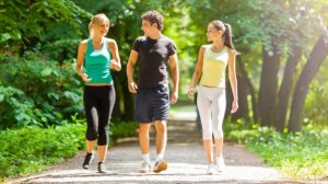mers pe jos si jogging
